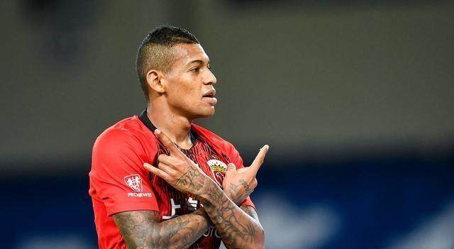 优直播中文网-生猛洛佩斯复制2场4球神迹 揭秘为何情有独钟10号